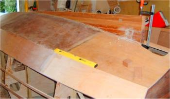 Lapstrake plywood boat plans for amateur boatbuilders